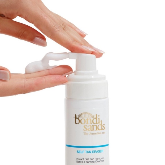 Bondi Sands Instant Self Tan Removal Gentle Foaming Cleanser 5.07oz - Picture 2 of 3